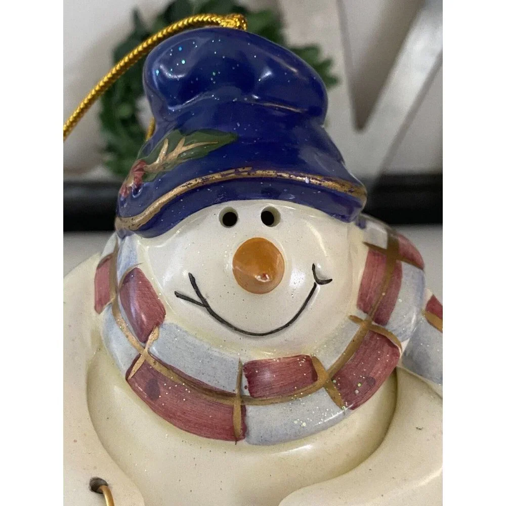 Crazy Mountain Ceramic Large‎ Ornament Snowman Holding Lantern Vintage 2000 NWT